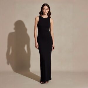 Sym Classic Black Ribbed Maxi Dress